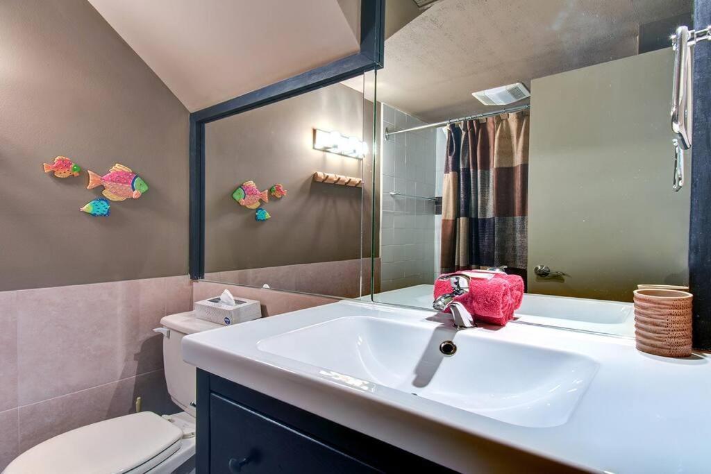 Charming Tremblant 1 Bedroom With Pool And Hot Tub Mont-Tremblant Exterior photo