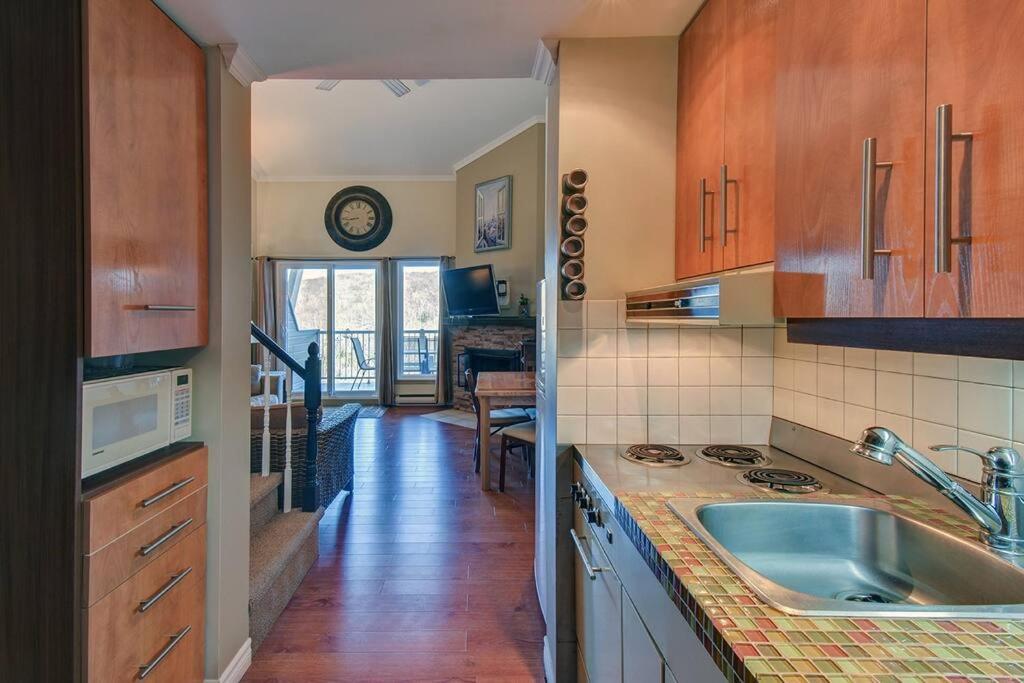 Charming Tremblant 1 Bedroom With Pool And Hot Tub Mont-Tremblant Exterior photo