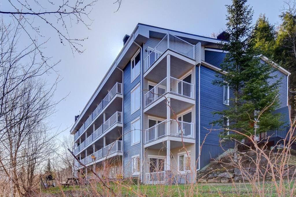 Charming Tremblant 1 Bedroom With Pool And Hot Tub Mont-Tremblant Exterior photo